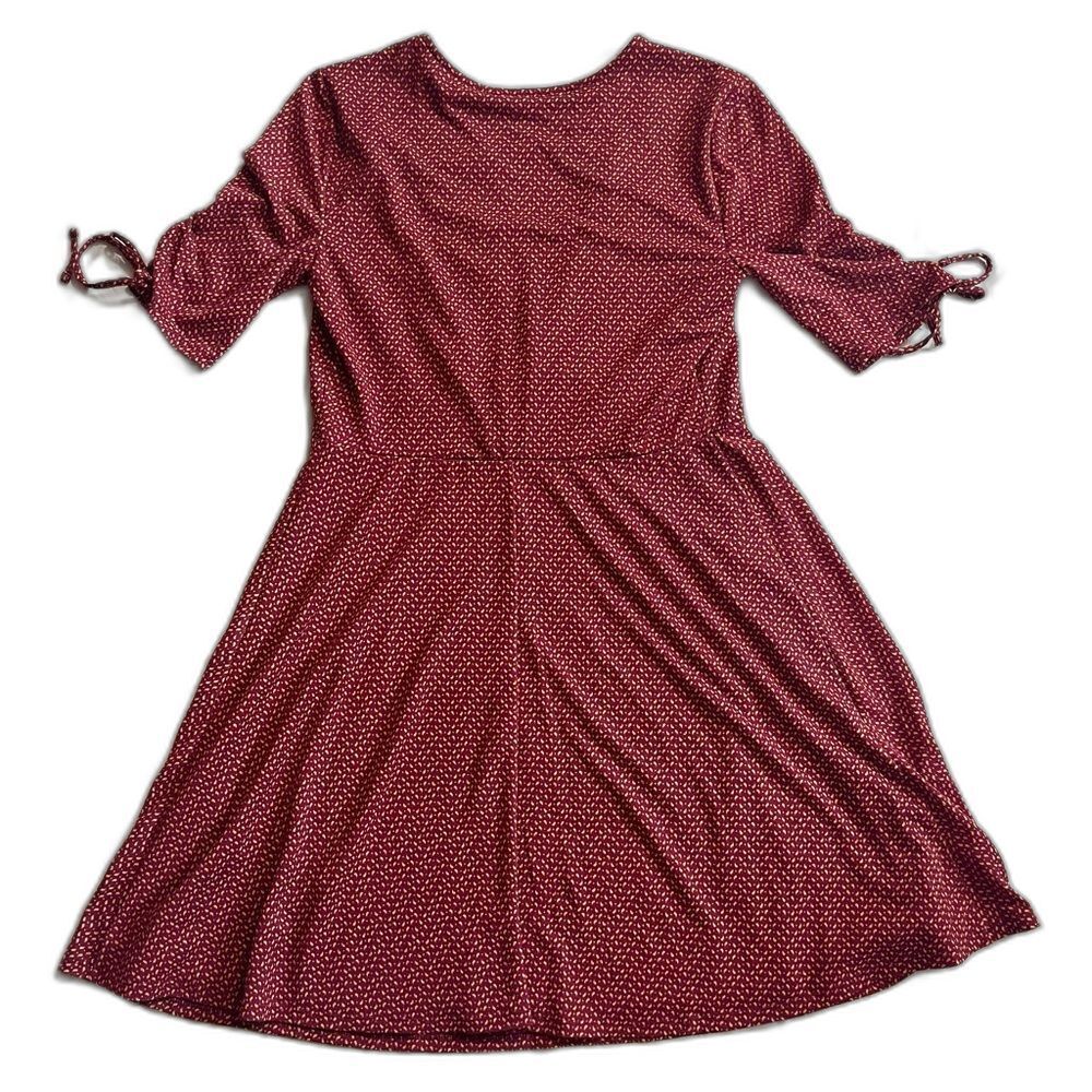 Lauren Conrad Women’s Maroon Midi Dress with Knot Sleeve Size Medium - Picture 16 of 16